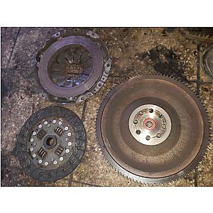 Suzuki SX4 Kuplung Szett + Egytömegű Lendkerék
