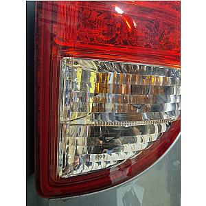 Toyota Rav 4 05-13 Jobb Hátsó Lámpa