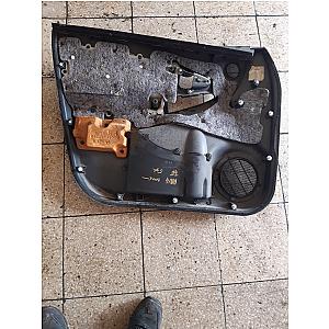 Toyota Rav 4 05-13 Jobb Első Ajtókárpit