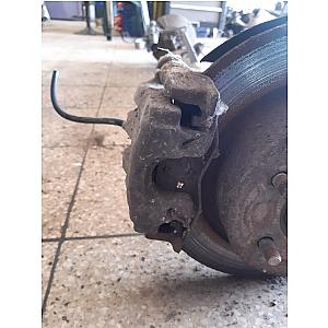Ford Transit Connect Jobb Hátsó Féknyereg
