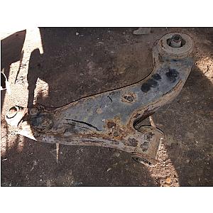 Ford Mondeo III Bal Első Alsó Lengőkar