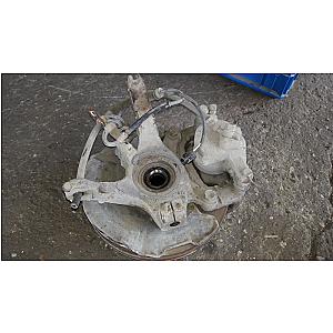 Suzuki Swift III 04-10 Bal Első Csonkállvány Kerékaggyal + Féknyereg + ABS Jeladó