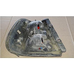 Suzuki Swift II 92-96 Jobb Hátsó Lámpabúra