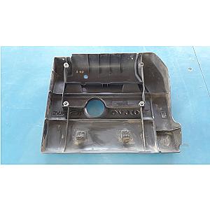 Volvo S40 Motor Burkolat