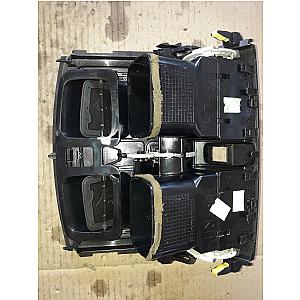 Toyota Auris Középső Szellőző