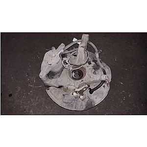 Toyota Avensis Jobb Első Csonkállvány Kerékaggyal + Féknyereg + ABS Jeladó