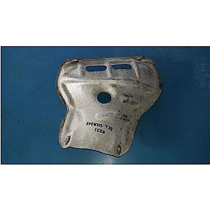 Toyota Avensis Katalizátor Hővédő Lemez