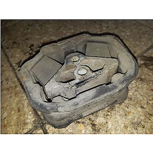 Opel Zafira B Motortartó Bak